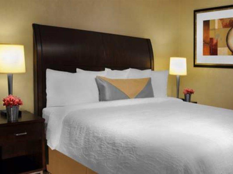 Hilton Garden Inn West 35Th Street Нью-Йорк Екстер'єр фото